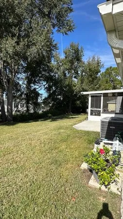 a view of an outdoor space