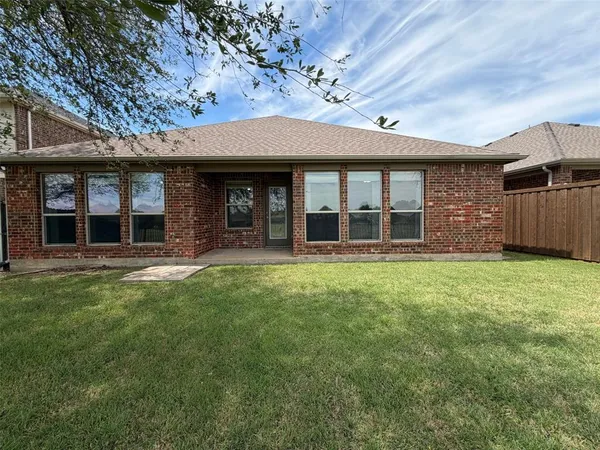 $2,595 | 905 Golden Bear Lane, McKinney, TX 75072
