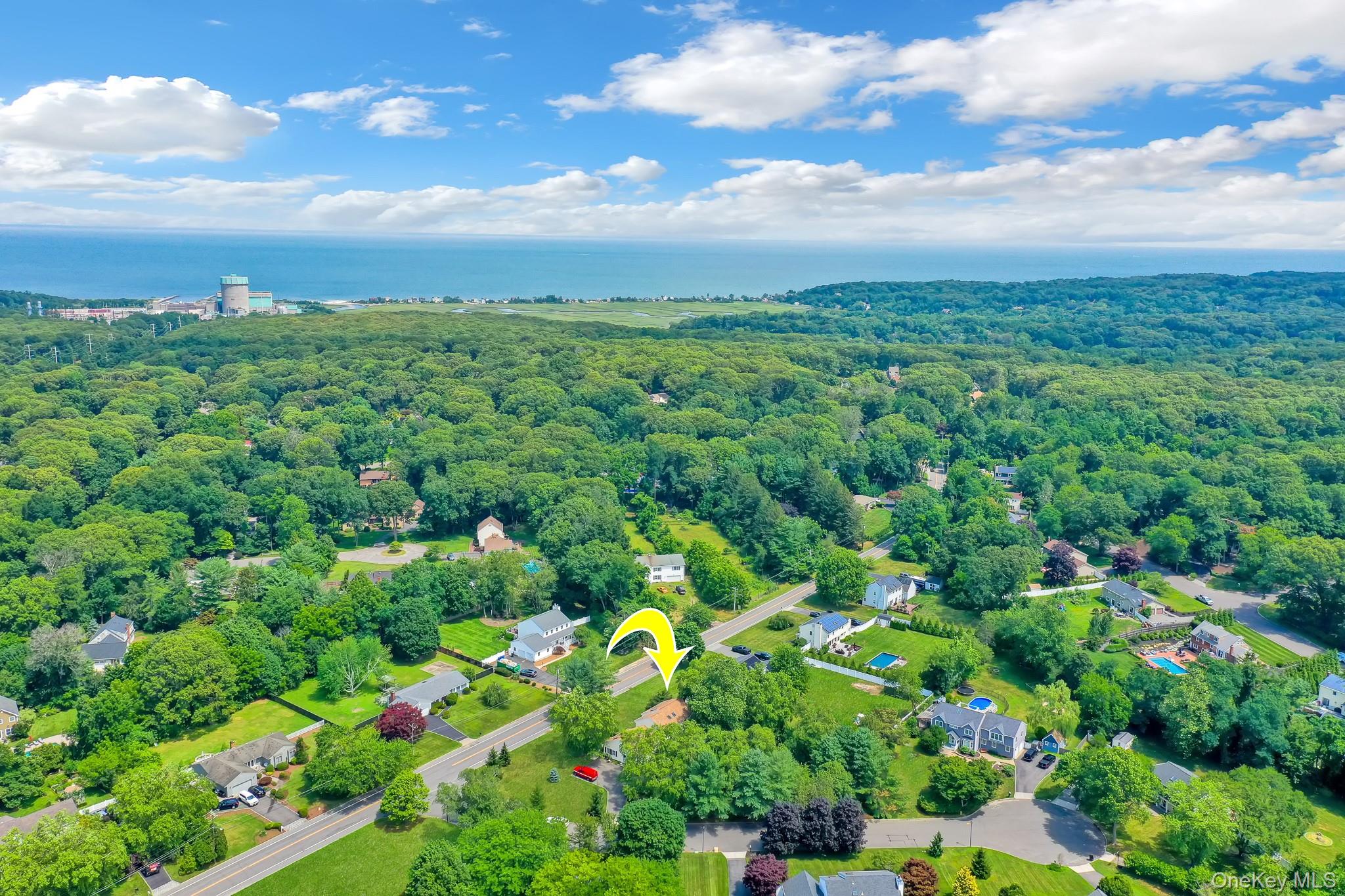 67 Randall Road Wading River, NY 11792 - Photo 4 of 50