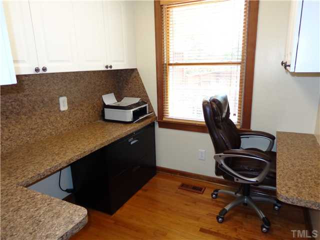 812 Ivanhoe Drive Raleigh, NC 27615 - Photo 17 of 25 Photo 17