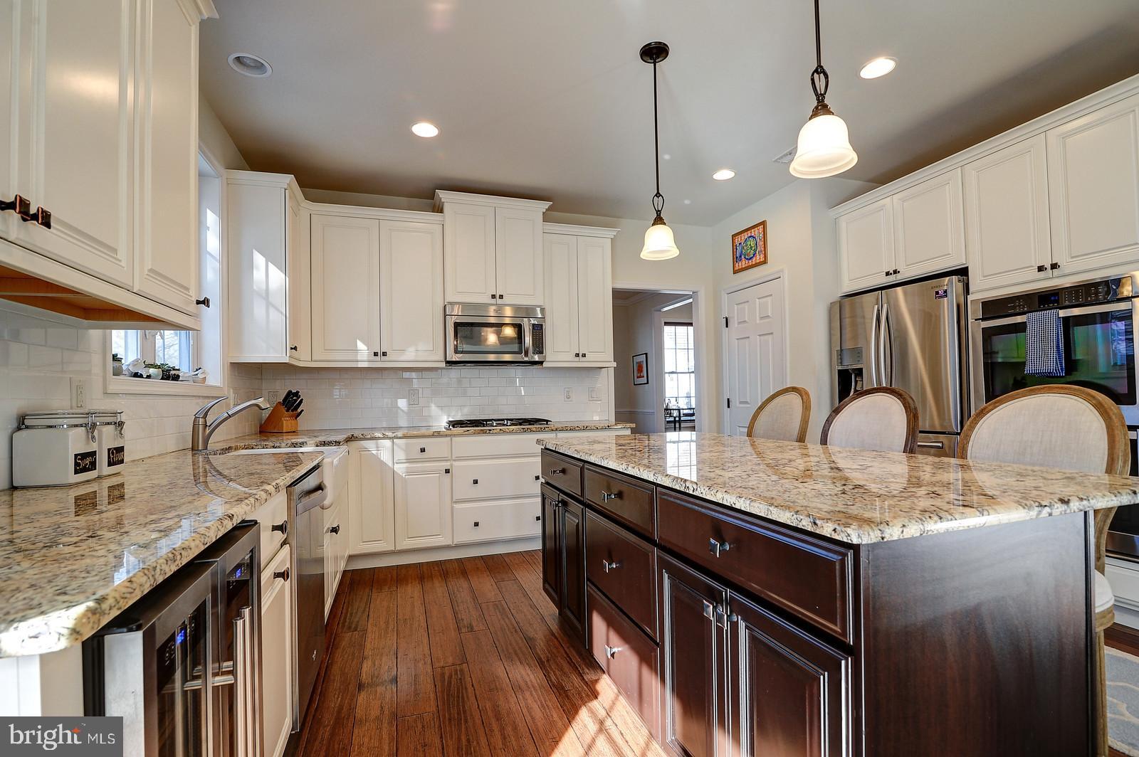 6 Meadows Court Pennington, NJ 08534 - Photo 5 of 51 Kitchen
