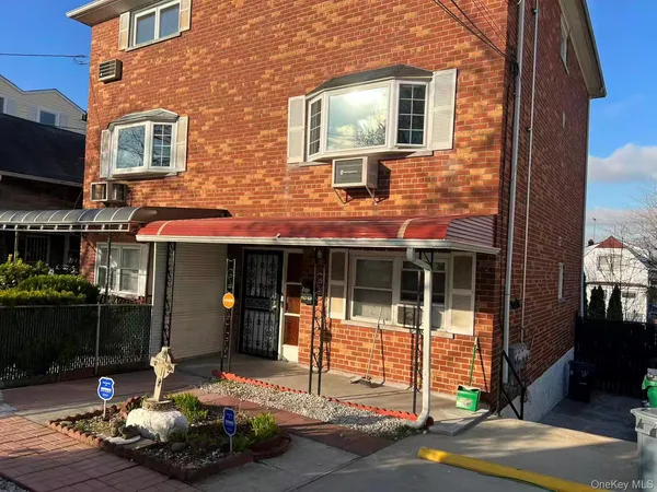 $998,000 | 347 Quincy Avenue | Throgs Neck