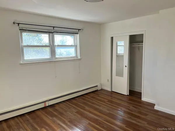 $998,000 | 347 Quincy Avenue | Throgs Neck