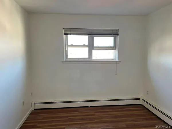 $998,000 | 347 Quincy Avenue | Throgs Neck