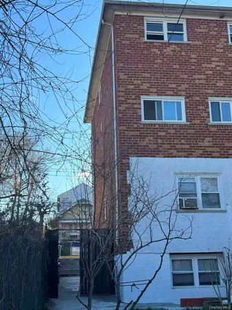 $998,000 | 347 Quincy Avenue | Throgs Neck