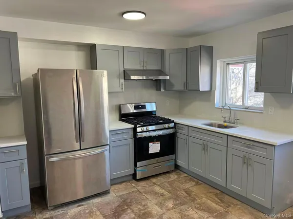 $998,000 | 347 Quincy Avenue | Throgs Neck