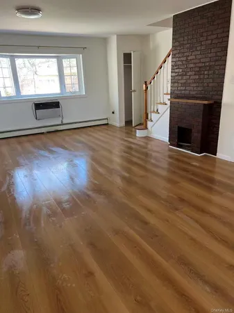 $998,000 | 347 Quincy Avenue | Throgs Neck