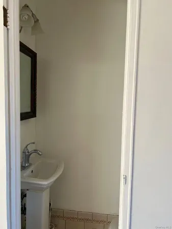 $998,000 | 347 Quincy Avenue | Throgs Neck