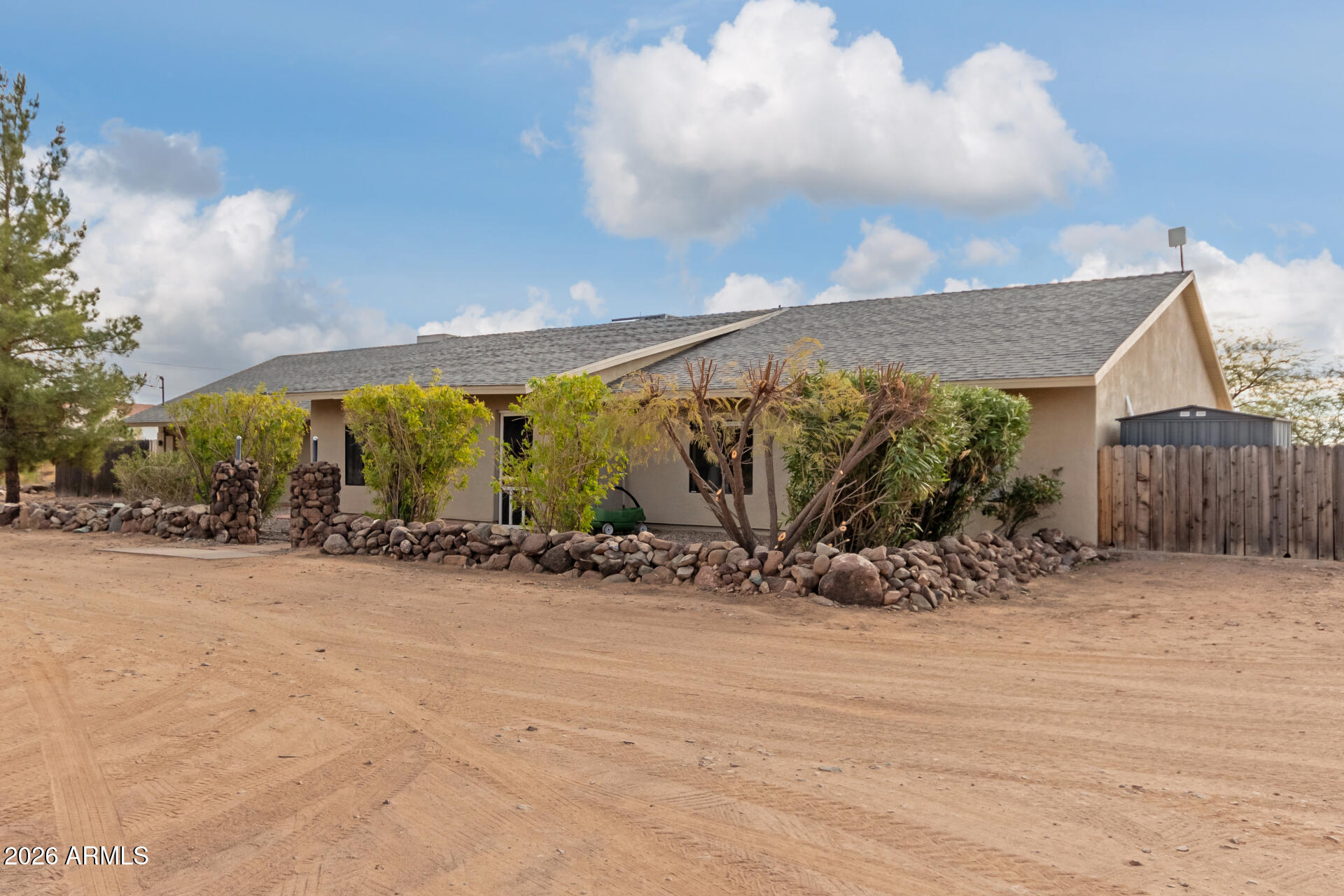 313 West Saddle Mountain Road Phoenix, AZ 85086 - Photo 6 of 54 06 Saddle Mountain
