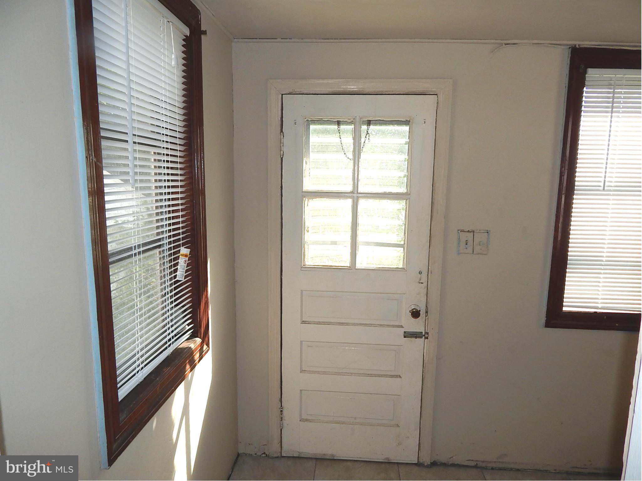 12 Crafton Road Baltimore, MD 21221 - Photo 25 of 28 a view of an entryway