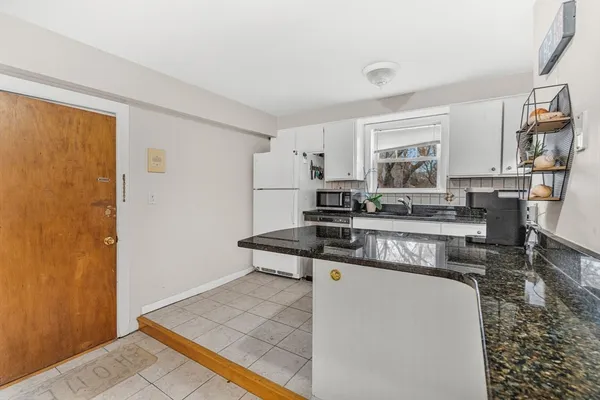 $360,000 | 177 Franklin Street, Unit 2, Stoneham, MA 02180