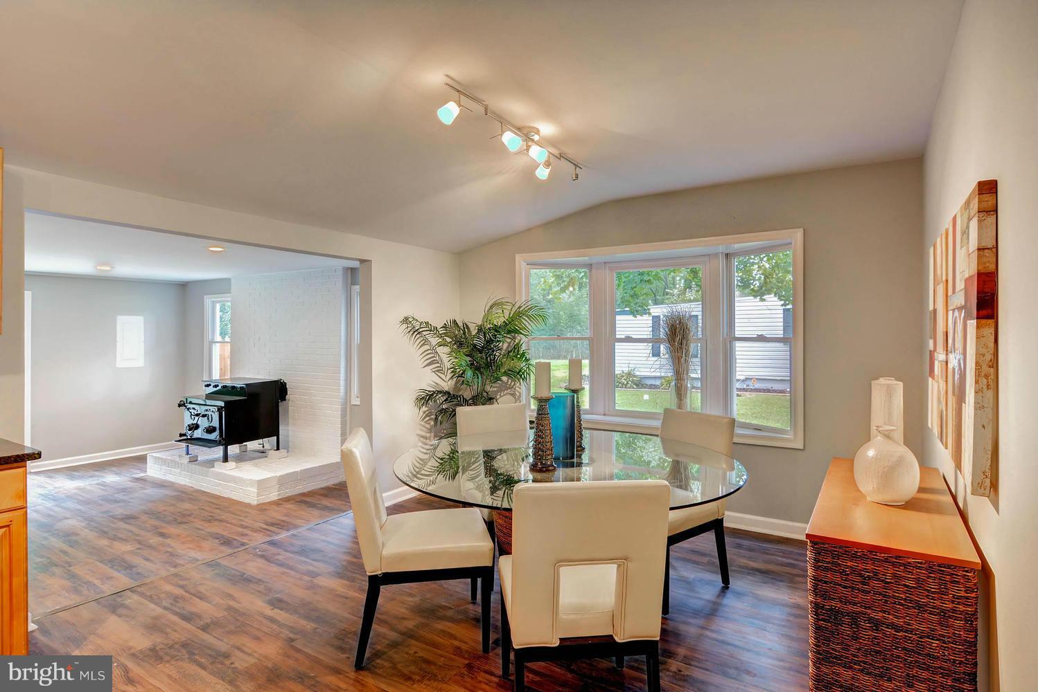 3907 Walters Road Edgewood, MD 21040 - Photo 8 of 30 Dining Room