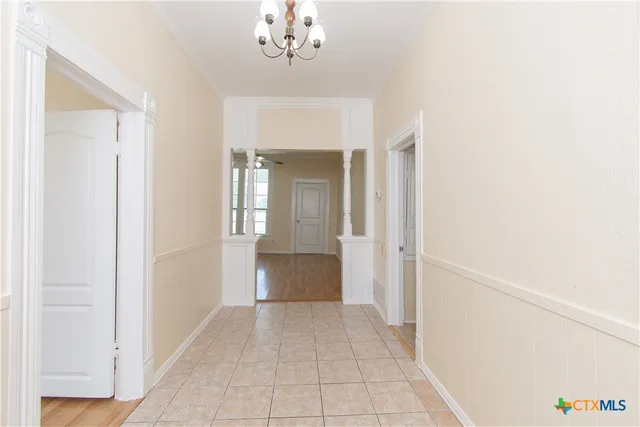 $182,000 | 211 West Mesquite Avenue, Rogers, TX 76569