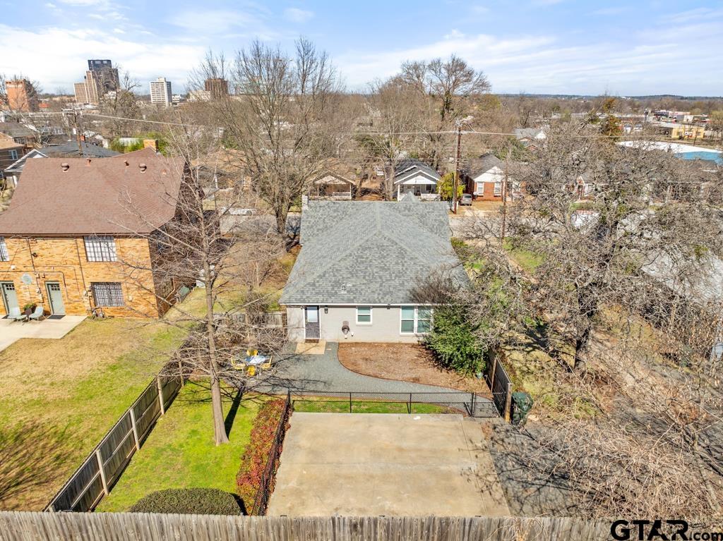 403 East Houston Street Tyler, TX 75701 - Photo 39 of 44 a view of a city