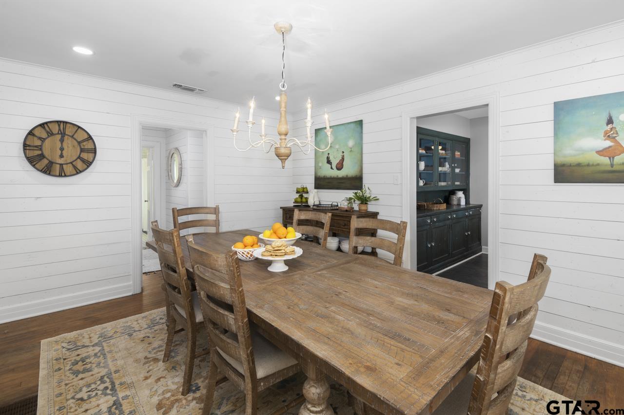 403 East Houston Street Tyler, TX 75701 - Photo 10 of 44 a view of a dining room with furniture