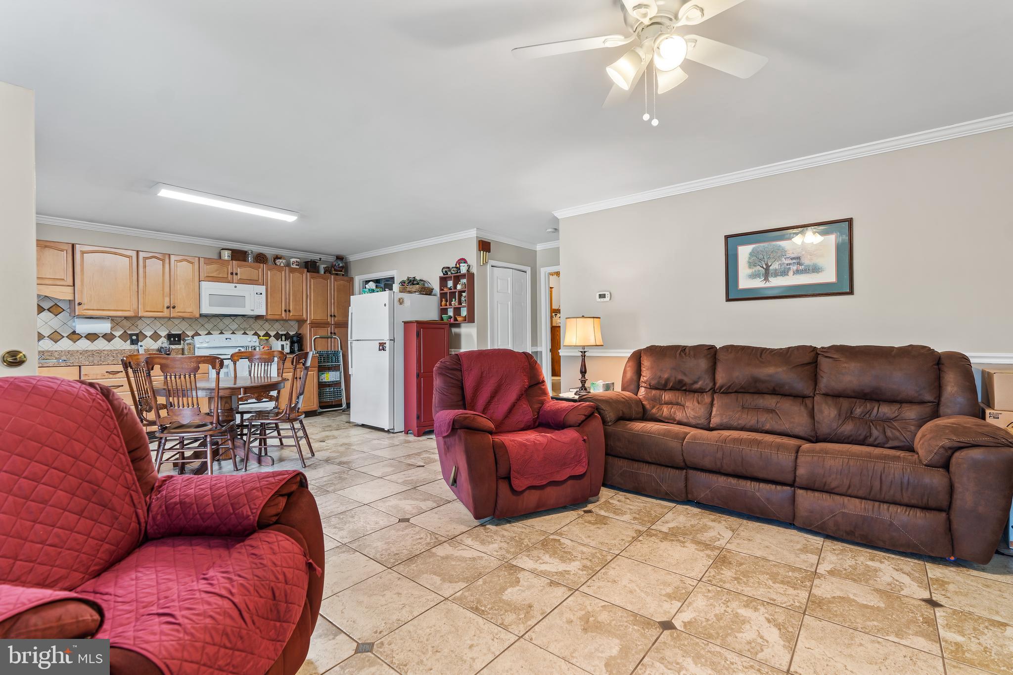 14433 Hicksville Road Clear Spring, MD 21722 - Photo 19 of 69 In-law suite