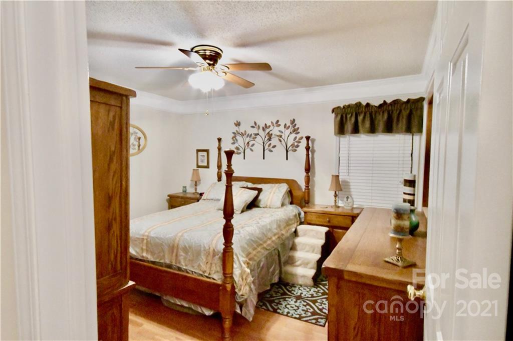 3300 Dan Hood Road Matthews, NC 28105 - Photo 8 of 27 Gallery Image 8