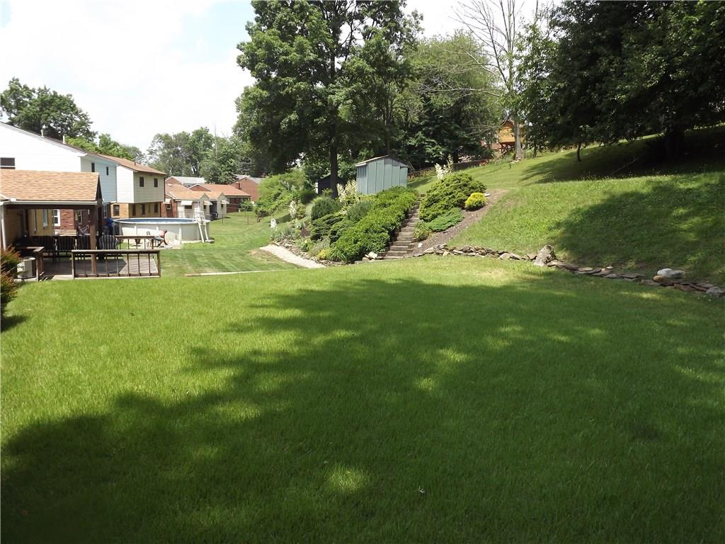 1609 McCully Road Castle Shannon, PA 15234 - Photo 4 of 12 Gallery Image 4