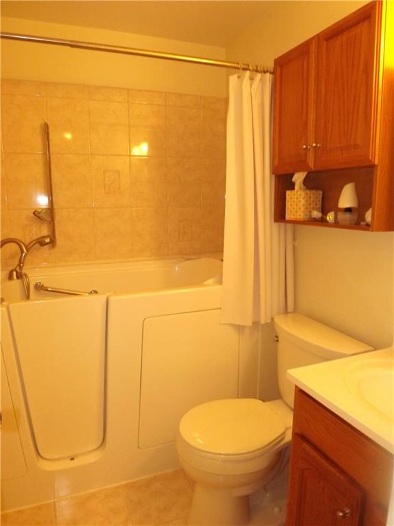 1609 McCully Road Castle Shannon, PA 15234 - Photo 10 of 12 Gallery Image 10