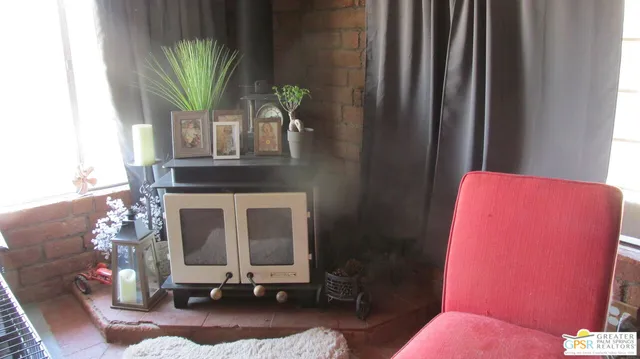 $380,000 | 31750 Selmadolph Street, Lucerne Valley, CA 92356