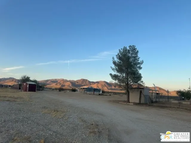 $380,000 | 31750 Selmadolph Street, Lucerne Valley, CA 92356