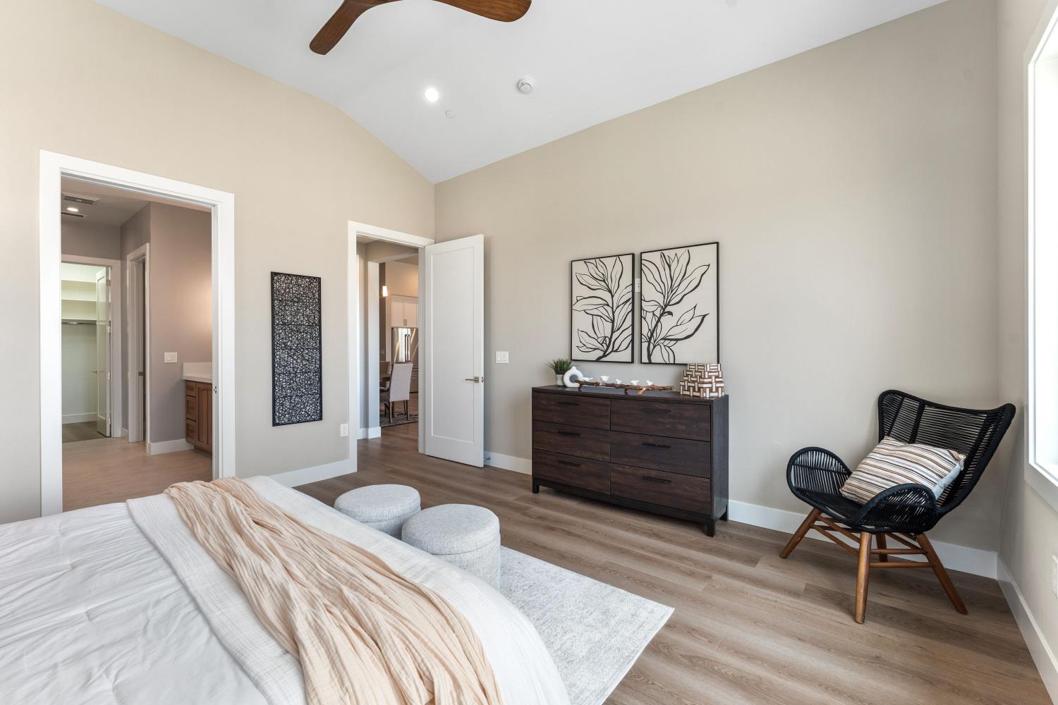 5597 Thomson Loop Davis, CA 95616 - Photo 21 of 40 Gallery Image 21