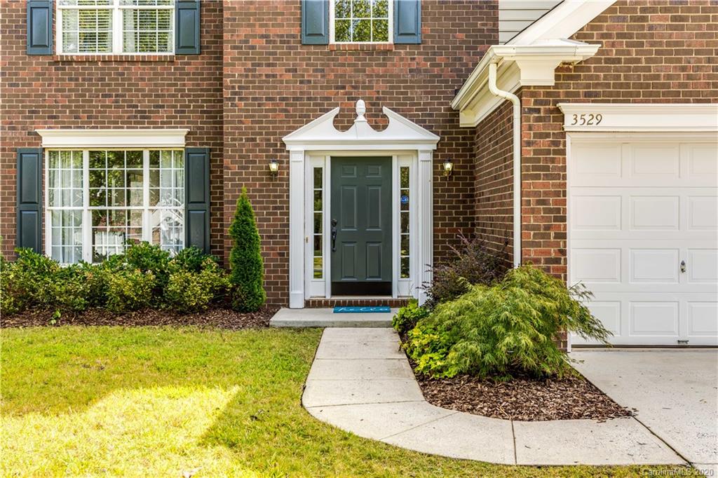 3529 Arborhill Road Charlotte, NC 28270 - Photo 3 of 44 Gallery Image 3