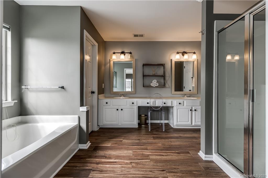 3529 Arborhill Road Charlotte, NC 28270 - Photo 28 of 44 Gallery Image 28