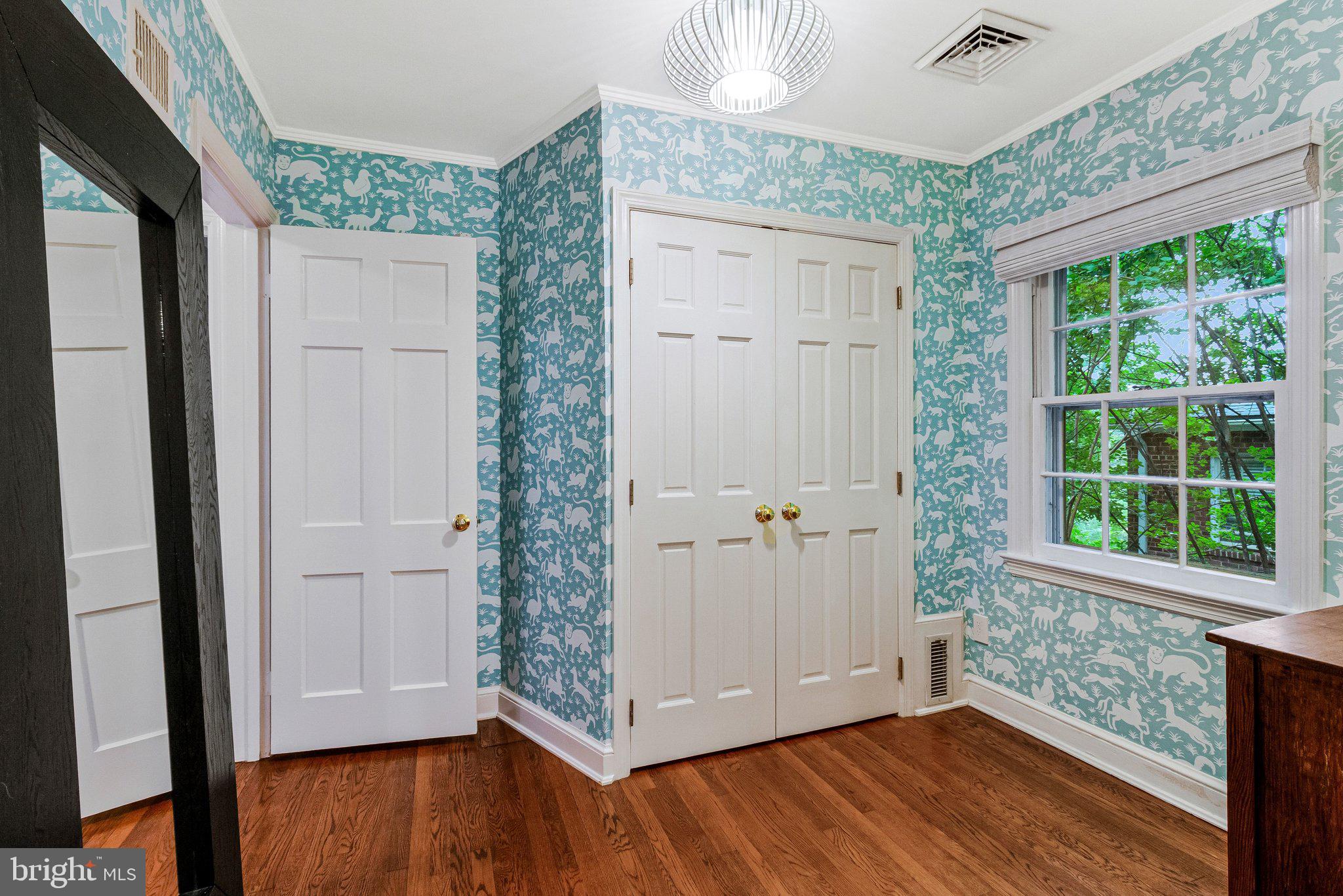 4745 Reservoir Road Northwest Washington, DC 20007 - Photo 40 of 47 3rd BR sitting room with ample storage.