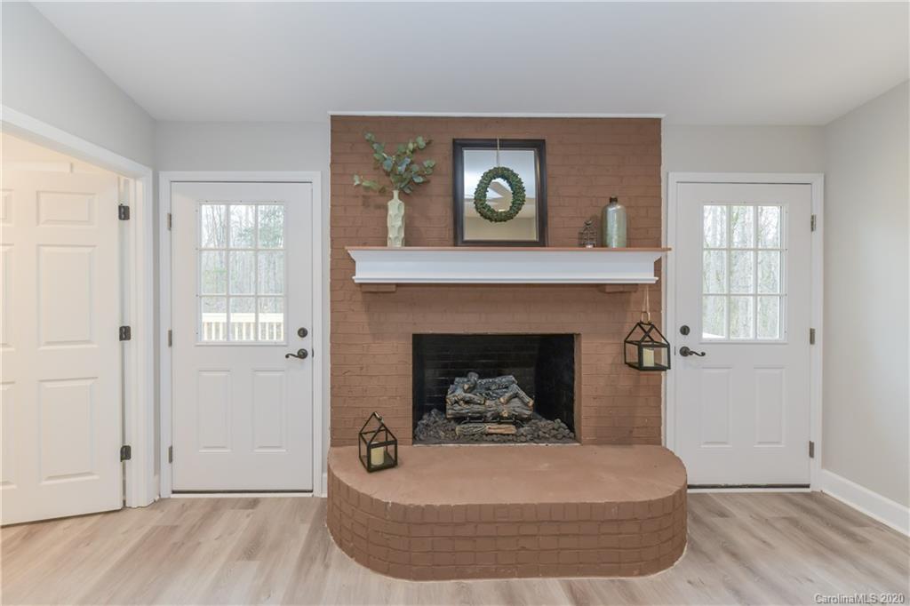 737 Ormand Road York, SC 29745 - Photo 12 of 32 Gallery Image 12