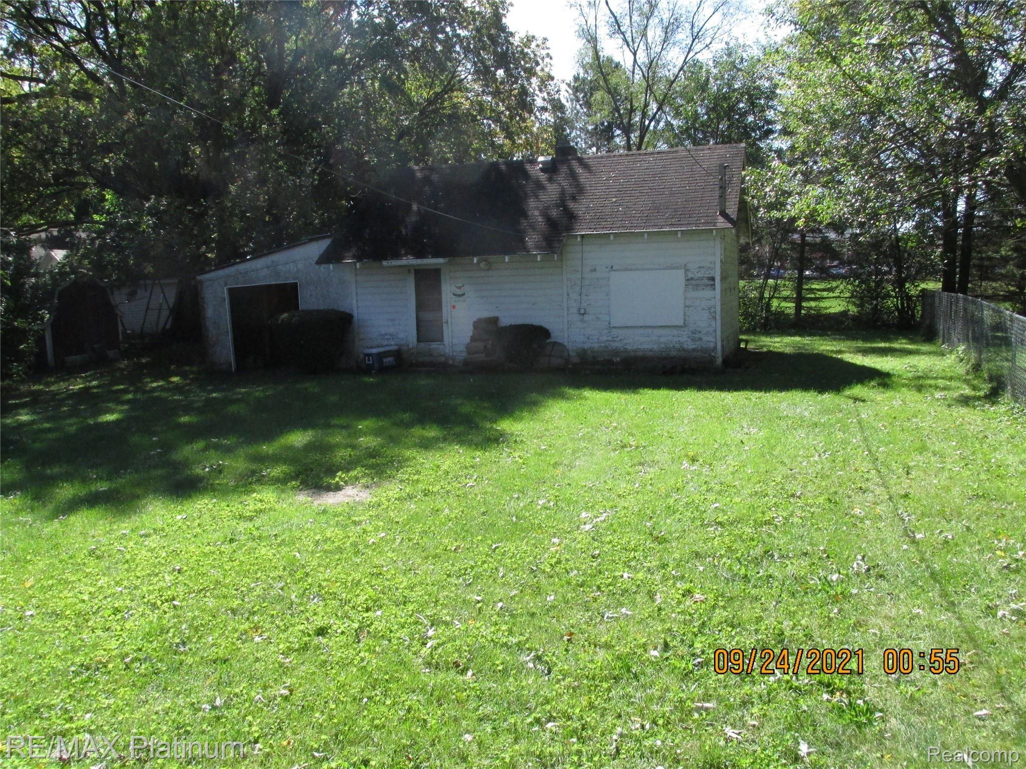 3460 Williamson Road Saginaw, MI 48601 - Photo 13 of 13 IMG_1335.JPG
