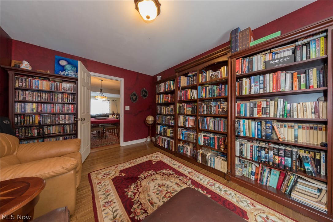 4540 Greenwold Road South Euclid, OH 44121 - Photo 16 of 34 family room/library