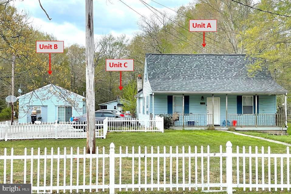 15924 Livingston Road Accokeek, MD 20607 - Photo 2 of 17 3 single family units on one parcel of land