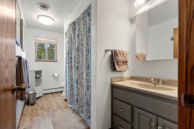 $499,900 | 2203 Gilson Court, Green Bay, WI 54304