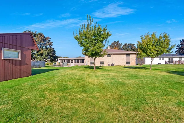 $499,900 | 2203 Gilson Court, Green Bay, WI 54304