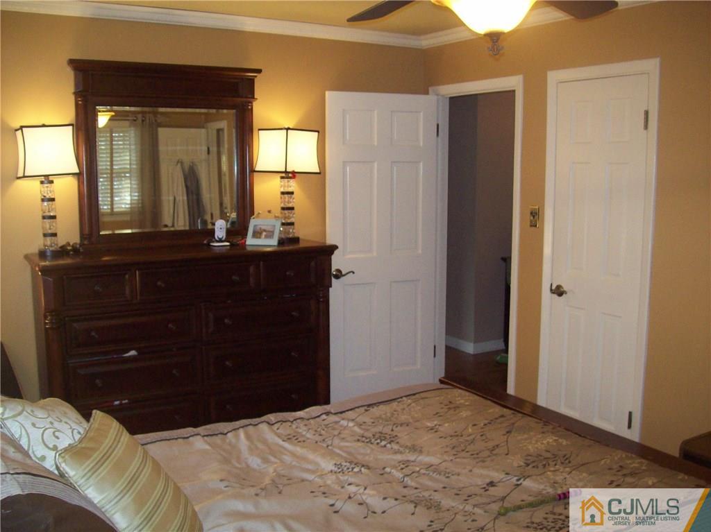1 Stearns Road East Brunswick, NJ 08816 - Photo 18 of 25 Gallery Image 18