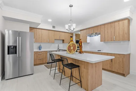 $4,500 | 1037 Town Pl Street, Houston, TX 77057