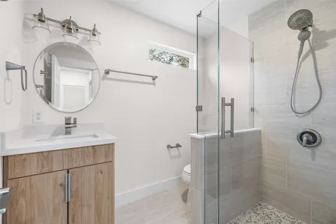 $4,500 | 1037 Town Pl Street, Houston, TX 77057