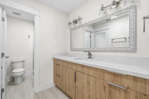 $4,500 | 1037 Town Pl Street, Houston, TX 77057