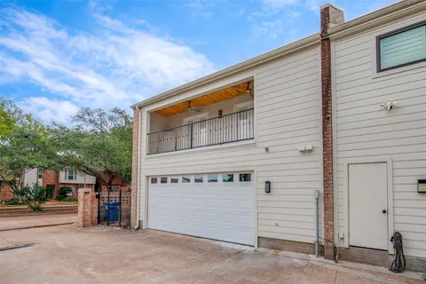 $4,500 | 1037 Town Pl Street, Houston, TX 77057