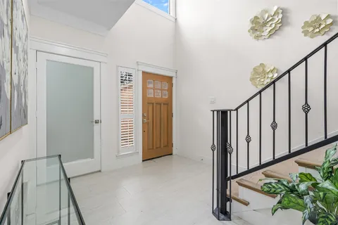 $4,500 | 1037 Town Pl Street, Houston, TX 77057