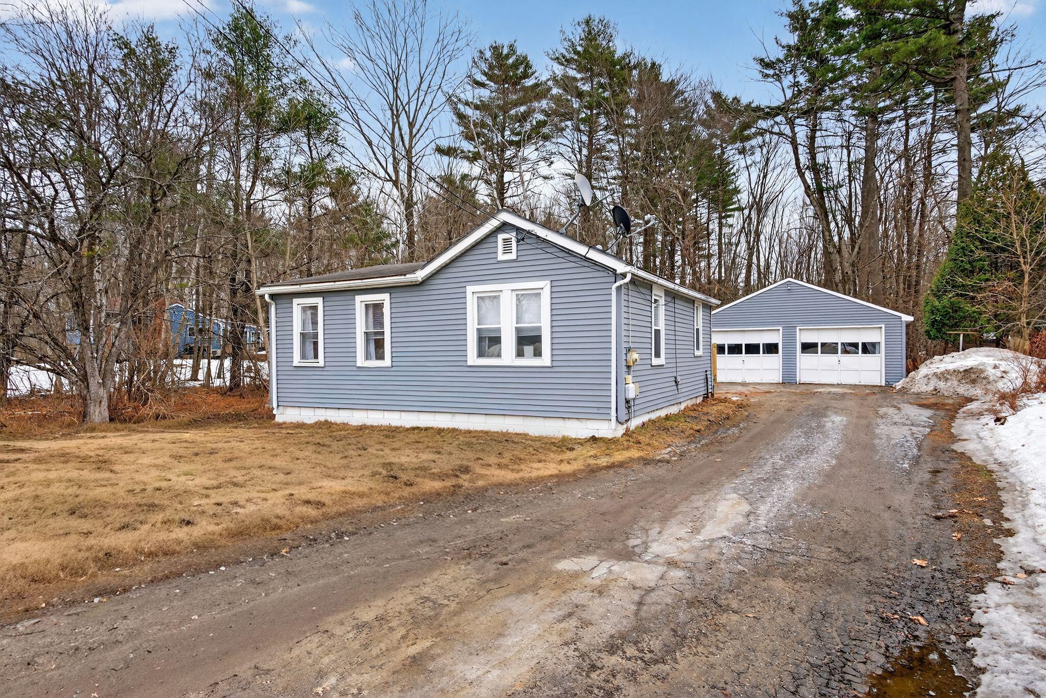 288 Manley Road Auburn, ME 04210 - Photo 1 of 21 DSC01169