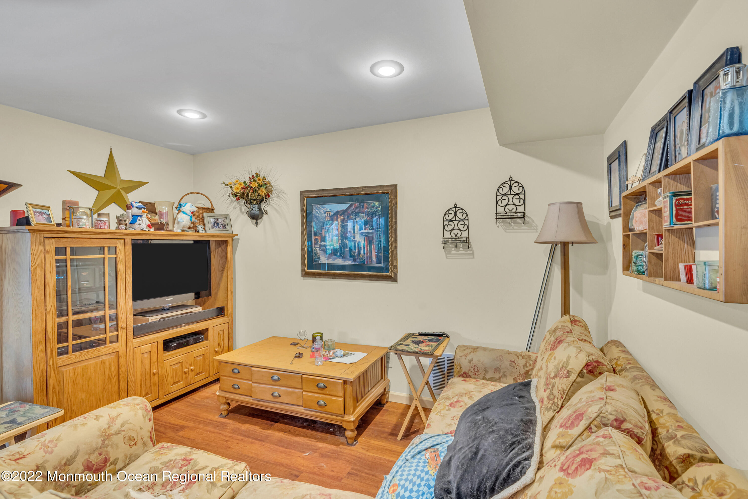 96 Andover Road Jackson, NJ 08527 - Photo 5 of 16 014_dsc04472