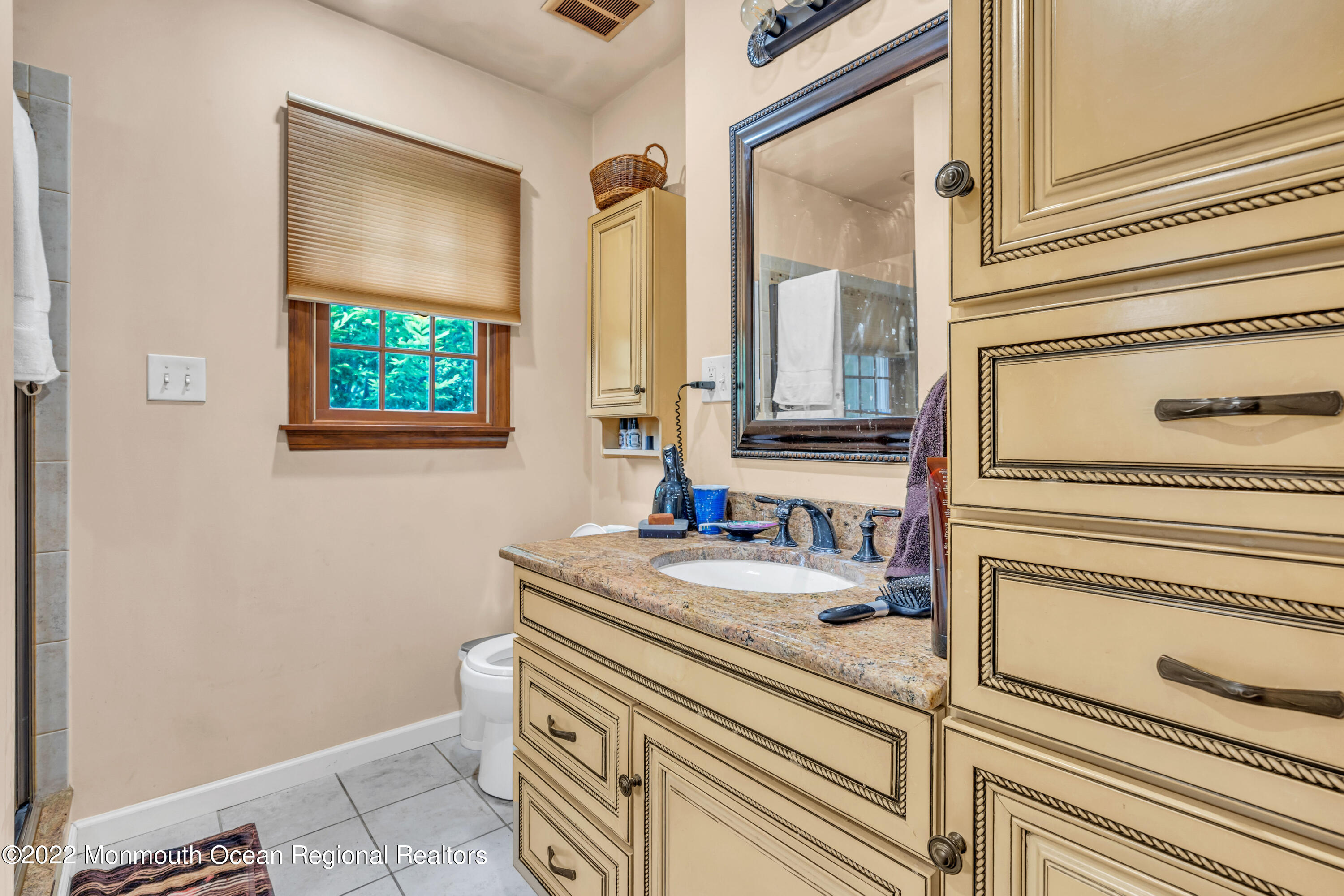 96 Andover Road Jackson, NJ 08527 - Photo 6 of 16 019_dsc04497