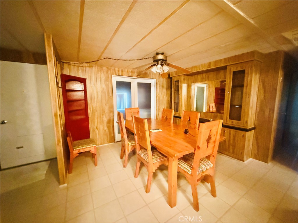 148574 Panoply Road Needles, CA 92363 - Photo 11 of 24 Dinning