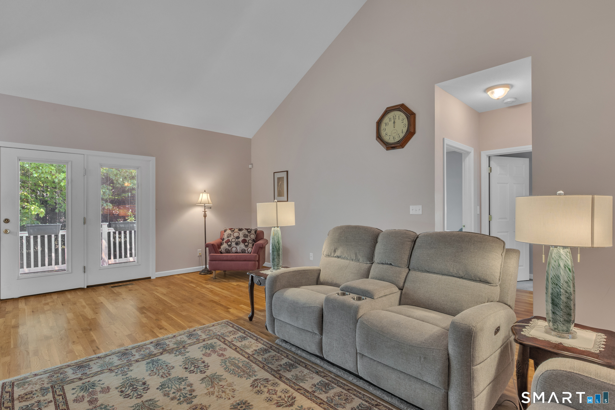 449 Tributary Lane Windsor, CT 06095 - Photo 3 of 38