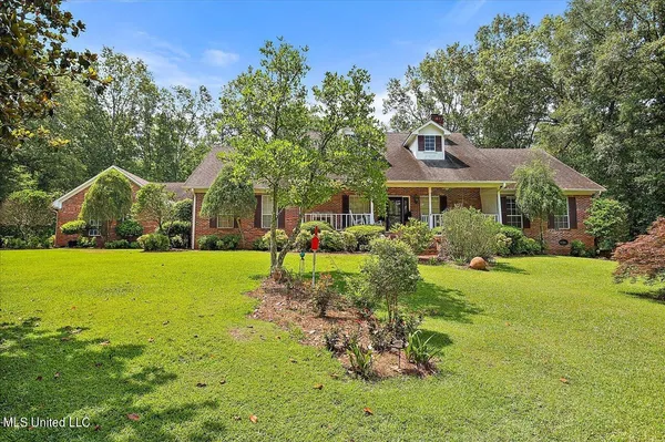 $519,900 | 1600 Pine Hill Drive, Raymond, MS 39154