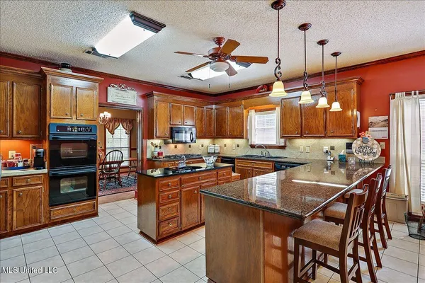 $519,900 | 1600 Pine Hill Drive, Raymond, MS 39154