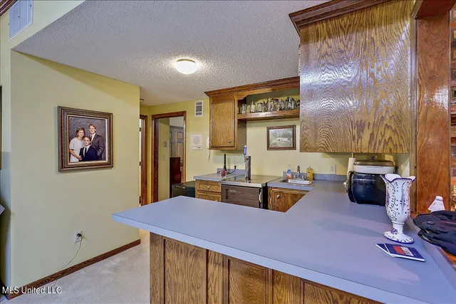 $533,900 | 1600 Pine Hill Drive, Raymond, MS 39154