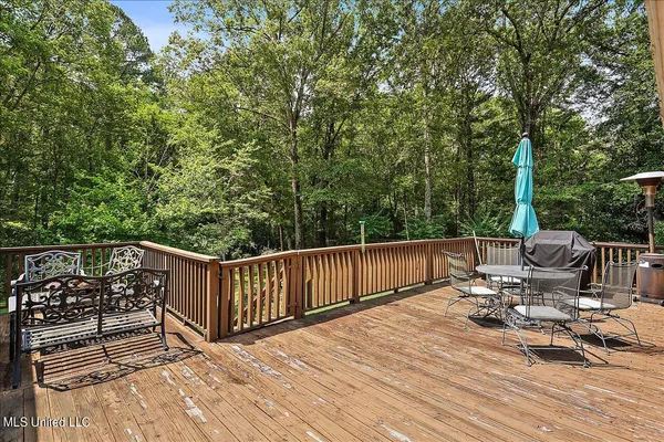 $519,900 | 1600 Pine Hill Drive, Raymond, MS 39154